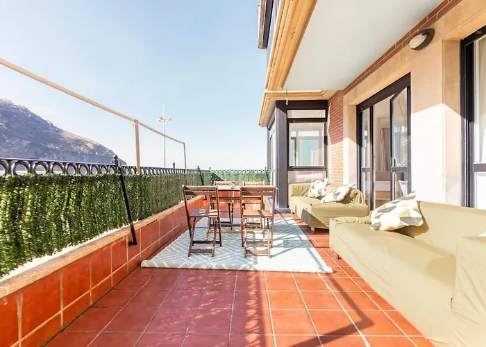 Playa, SPA, río y monte con Terraza y Parking